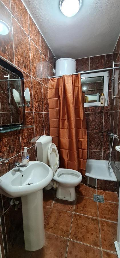 Meti Apartments Ulcinj Esterno foto