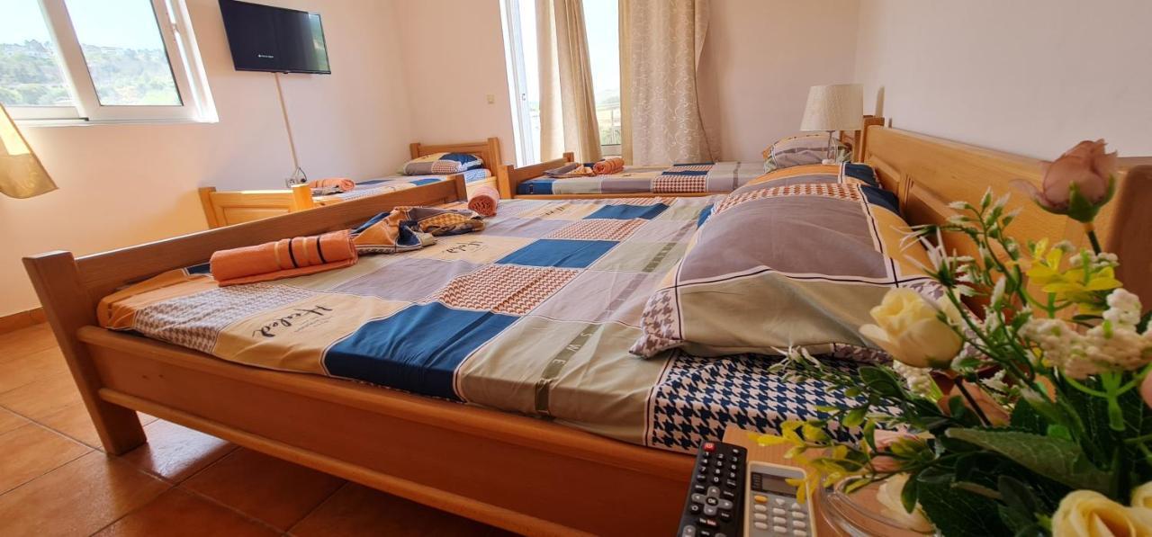 Meti Apartments Ulcinj Esterno foto